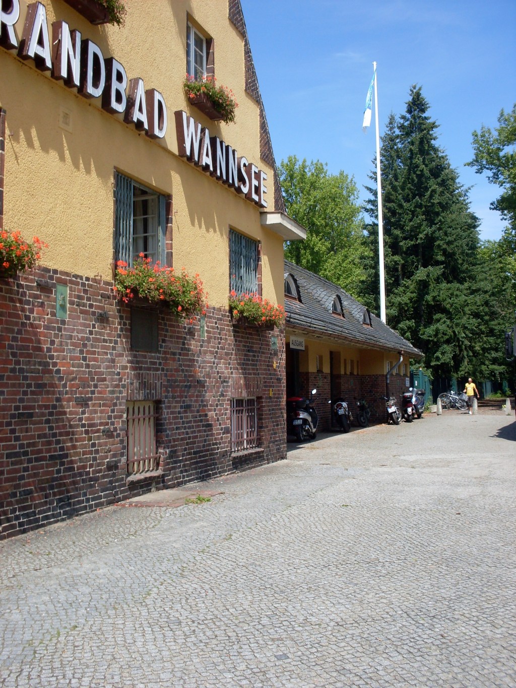 Pack die Badehose&nbsp;ein